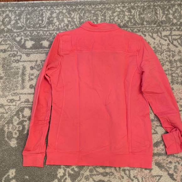 Vineyard Vines Women’s Quarter Zip Sweater - Picture 5 of 6